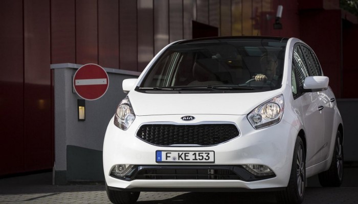 kia-venga-my2015-11